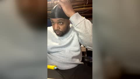 Snapshot of blkmamba63 chatting on 02-17-26, 06:25 blkmamba63 online show from 02-17-26, 06:25