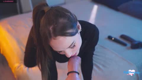 Snapshot of bllowjoyy chatting on 10-02-25, 07:15 Amy online show from 10-02-25, 07:15