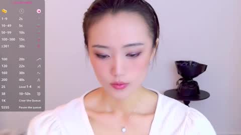 YoYo online show from 12-04-25, 03:49