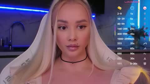 Lana online show from 01-10-26, 02:24