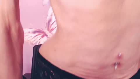 Snapshot of blond_pussy_ chatting on 01-16-25, 11:15 blond_pussy_ online show from 01-16-25, 11:15