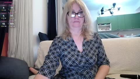 Karina online show from 01-28-25, 09:19