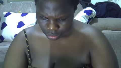 Snapshot of blonde202 chatting on 11-02-25, 04:04 Abbygael online show from 11-02-25, 04:04