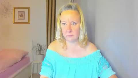 Nicole online show from 01-06-25, 07:13