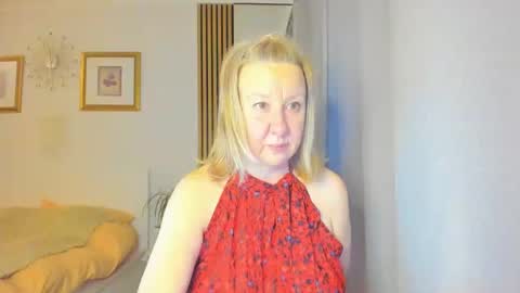 Nicole online show from 02-25-25, 05:15