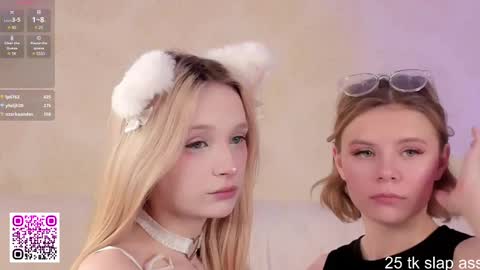 Snapshot of blonde_lotos chatting on 03-07-25, 10:24 Kate and Mary online show from 03-07-25, 10:24