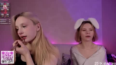 Snapshot of blonde_lotos chatting on 03-12-25, 08:19 Kate and Mary online show from 03-12-25, 08:19