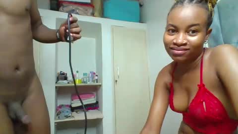 Snapshot of blondebarbiey chatting on 07-09-26, 11:03 blonde online show from 07-09-26, 11:03