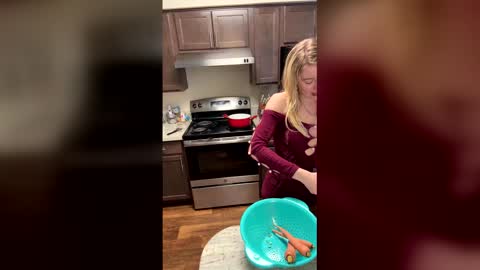 blondebunny999 online show from 02-20-26, 09:59