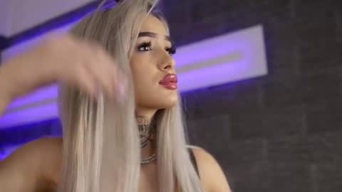 blondie_muller online show from 12-15-25, 09:08