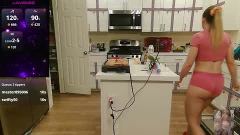 Bubbles online show from 11-17-25, 03:12