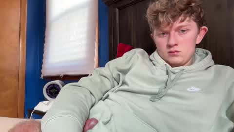 Snapshot of blondiedicks1 chatting on 02-26-26, 04:28 blondiedicks1 online show from 02-26-26, 04:28