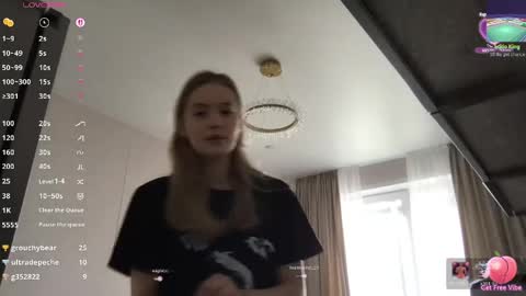 Blondy bunny online show from 03-25-26, 07:14