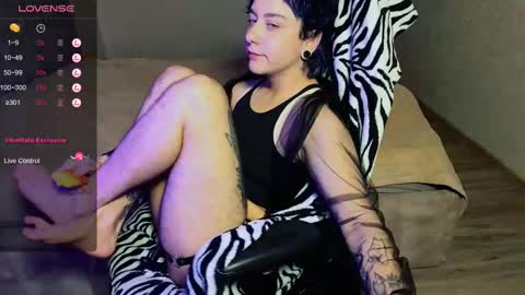 Snapshot of blooming_soul chatting on 03-09-25, 06:32 blooming_soul online show from 03-09-25, 06:32