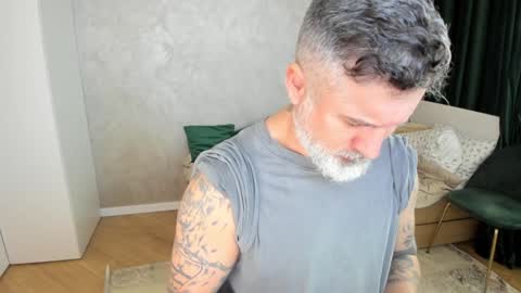 Nico online show from 02-08-25, 08:52