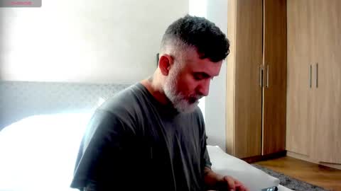 Nico online show from 03-04-25, 08:57