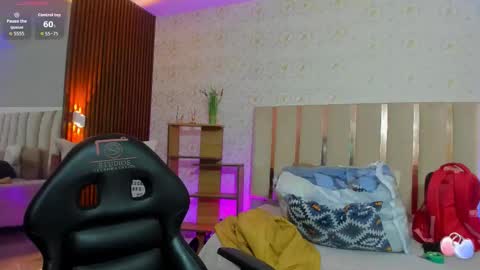 Snapshot of blue_tay1 chatting on 09-19-25, 11:44 blue_tay1 online show from 09-19-25, 11:44