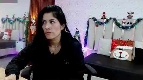 Snapshot of blue_tay1 chatting on 11-28-25, 11:46 blue_tay1 online show from 11-28-25, 11:46