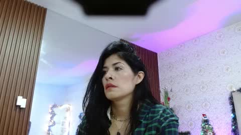 Snapshot of blue_tay1 chatting on 11-30-25, 11:47 blue_tay1 online show from 11-30-25, 11:47