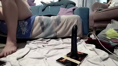 bluealpakka online show from 03-08-26, 04:00