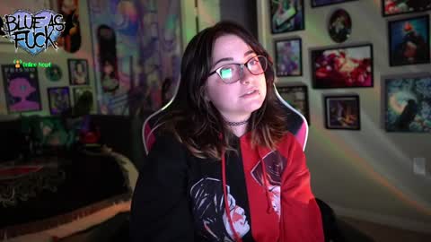 Snapshot of blueasfuck chatting on 12-14-24, 02:01 Blue online show from 12-14-24, 02:01