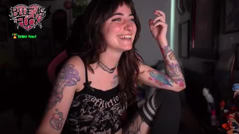 Snapshot of blueasfuck chatting on 10-16-25, 12:55 Blue online show from 10-16-25, 12:55