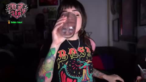 Blue online show from 01-16-26, 03:32