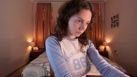 Elisa online show from 02-01-25, 02:13