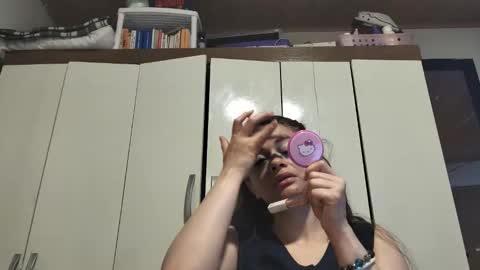 rose online show from 11-08-25, 06:13