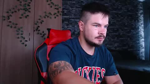 blueeyeboy0 online show from 03-23-26, 09:24