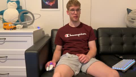 blueeyedtallguy online show from 01-08-25, 01:42