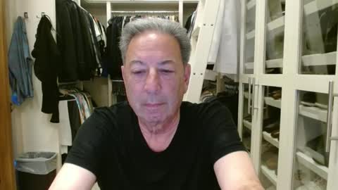 blueisles online show from 02-09-25, 03:11