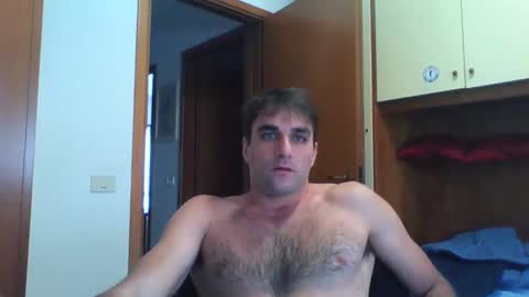 bluejoee online show from 10-12-25, 09:41