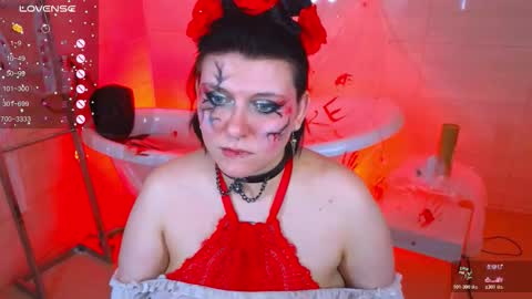 Hi my name is Lunaray online show from 10-18-25, 04:08