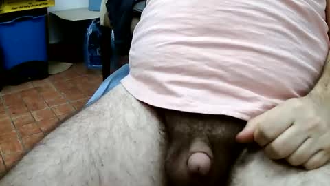 Snapshot of bluewolf80 chatting on 11-04-25, 04:17 bluewolf80 online show from 11-04-25, 04:17