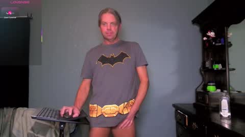 Fun Boi online show from 01-18-26, 04:16