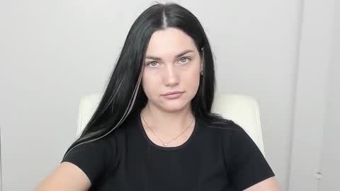 Kelly online show from 10-31-25, 06:47