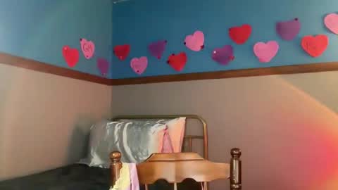 Sasha online show from 02-24-25, 12:41