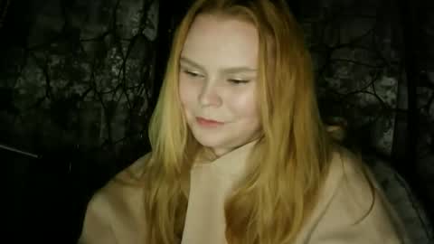 blushing_star online show from 09-23-25, 04:43