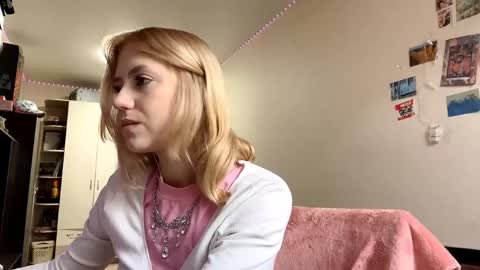 Elizabeth online show from 11-11-25, 06:35