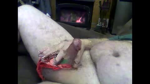 Snapshot of blwestern chatting on 12-15-24, 10:47 blwestern online show from 12-15-24, 10:47