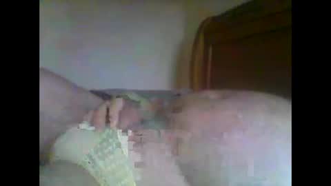 Snapshot of blwestern chatting on 12-21-25, 11:23 blwestern online show from 12-21-25, 11:23