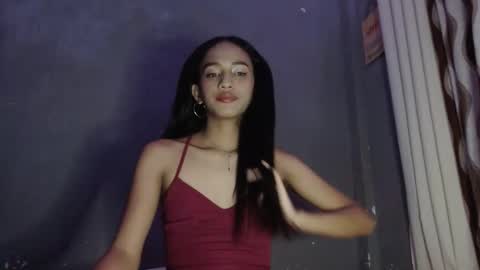 Snapshot of blythe_star chatting on 02-15-26, 02:25 blythe online show from 02-15-26, 02:25