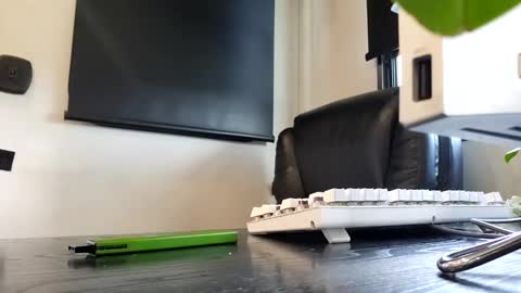 MamaMorgan online show from 11-11-25, 05:24