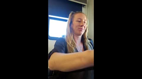 MamaMorgan online show from 12-05-25, 05:09