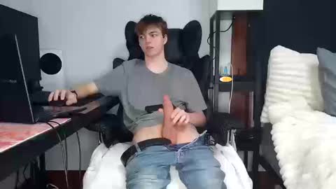 bobby72738 online show from 10-10-25, 01:59