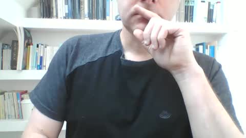 bobby_113 online show from 12-09-24, 11:36