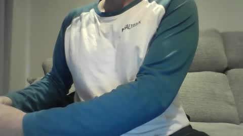 bobby_113 online show from 10-21-25, 09:54