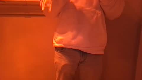 Snapshot of bobbymac9911 chatting on 11-30-25, 09:24 bobbymac9911 online show from 11-30-25, 09:24