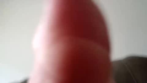 Snapshot of bodyart85_19 chatting on 10-24-25, 03:08 Bodyart85 19 online show from 10-24-25, 03:08